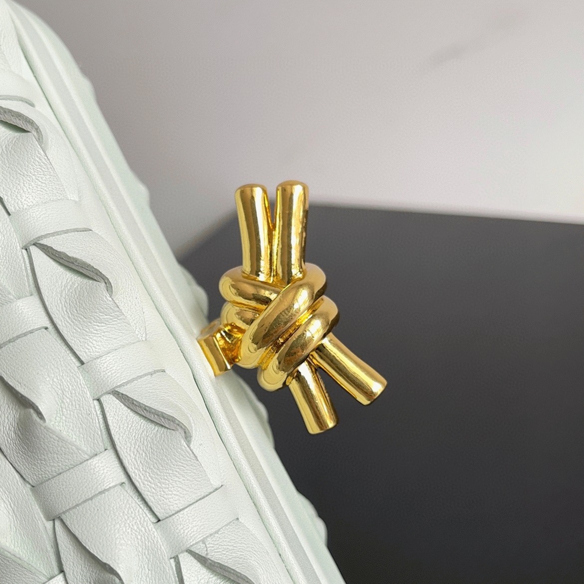 replica Bottega Veneta bag 107