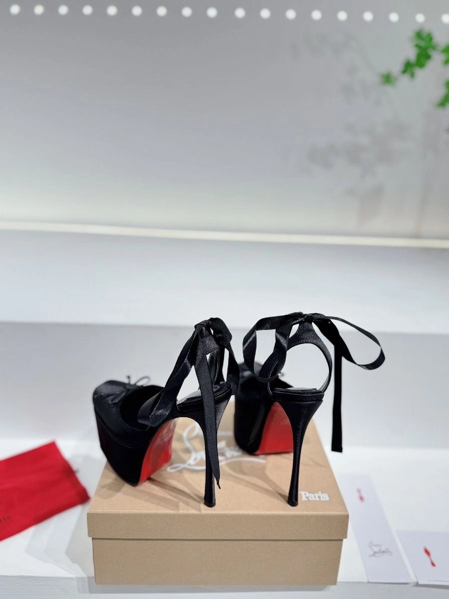 christian_louboutin_cassia_lace_up_alta_platform_black_2__jpg