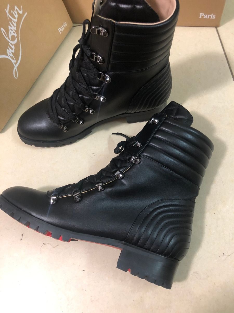 christian_louboutin_mad_flat_ankle_boots_leather_black_2