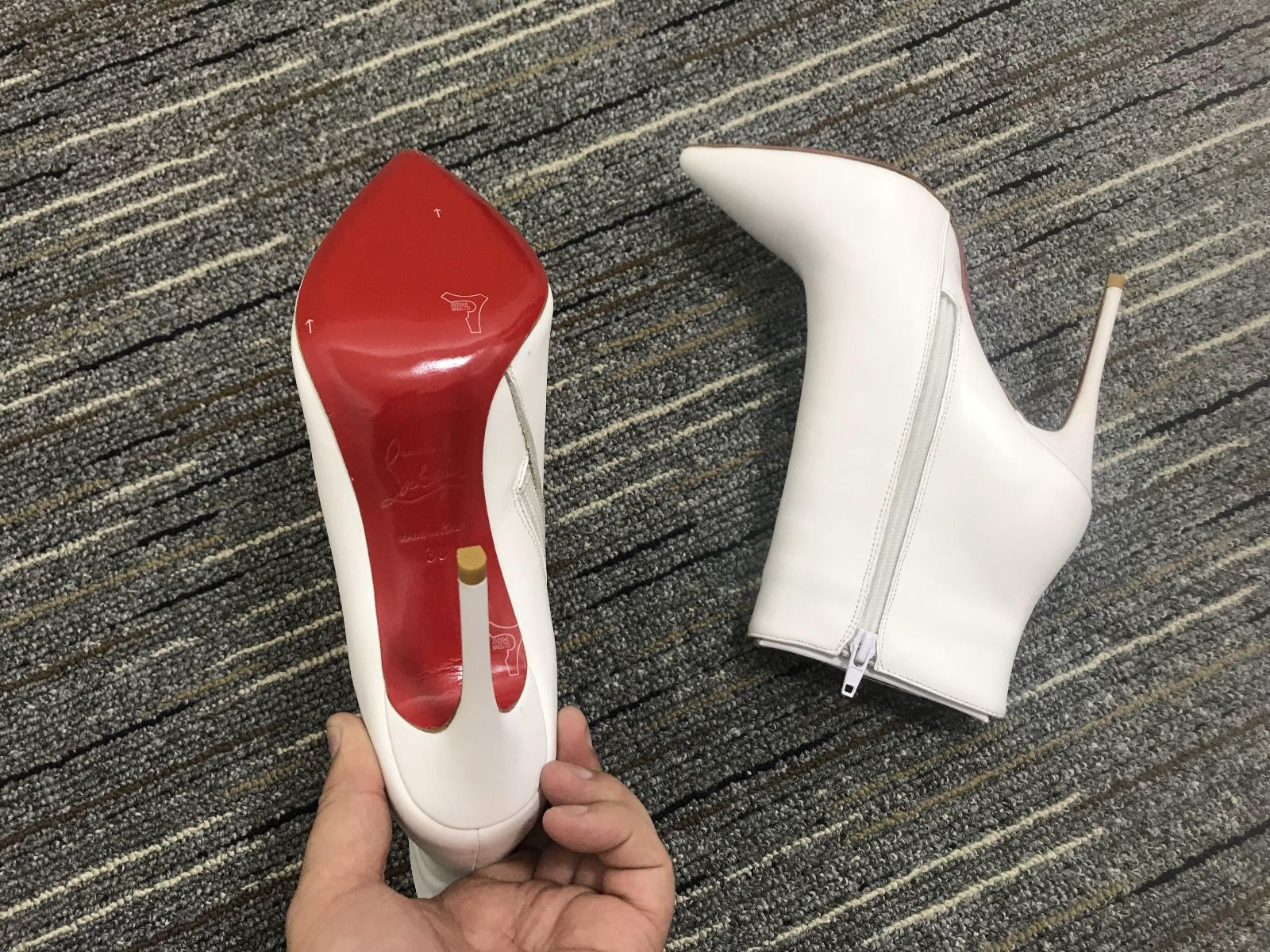 christian_louboutin_so_kate_booty_ankle_boots_100mm_calf_leather_white_2