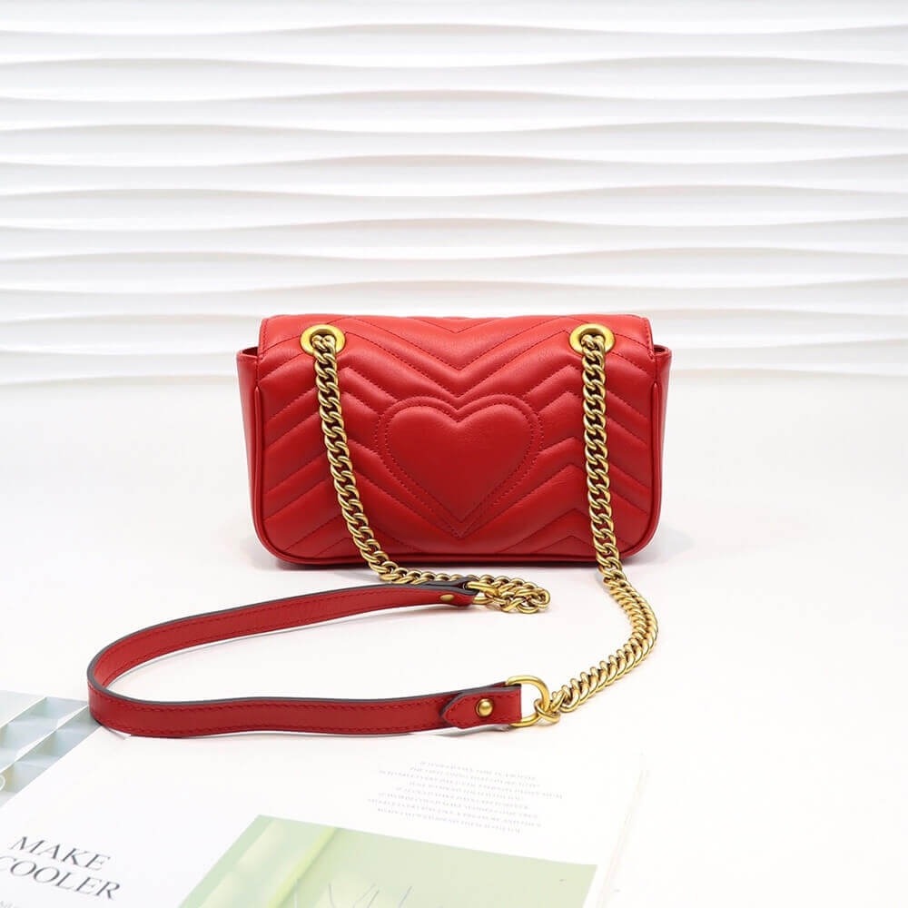 gucci-1075-1.jpg