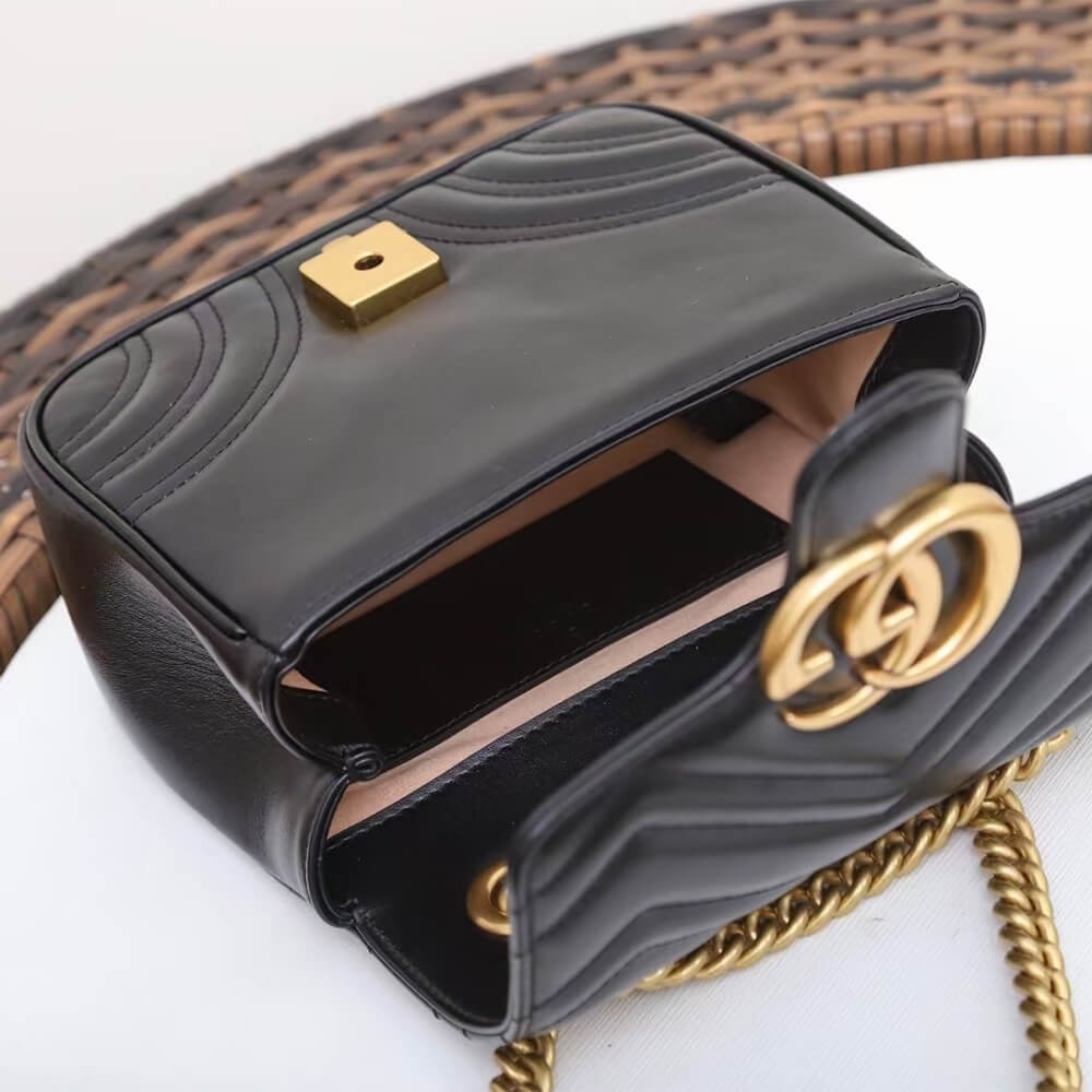 gucci-1078-1.jpg