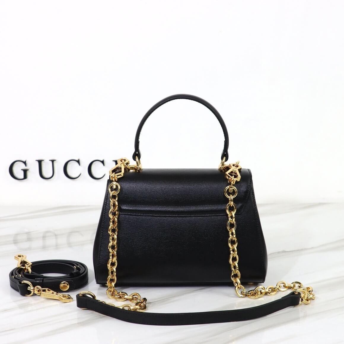 gucci-1160-1.jpg