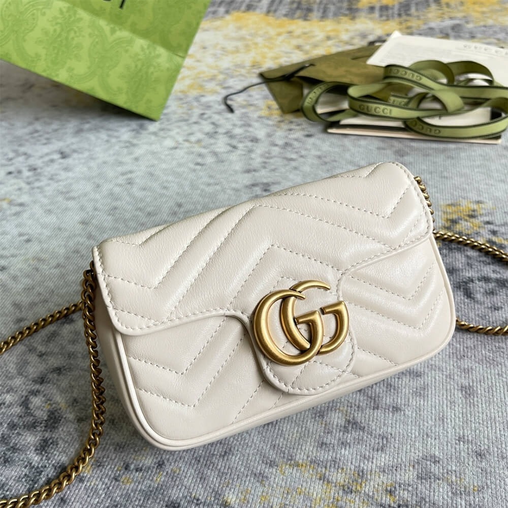 gucci-438-1.jpg