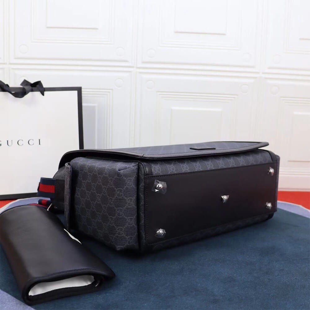gucci-966-1.jpg
